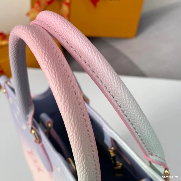 WIS MM ONTHEGO VUITTON LOUIS 1020